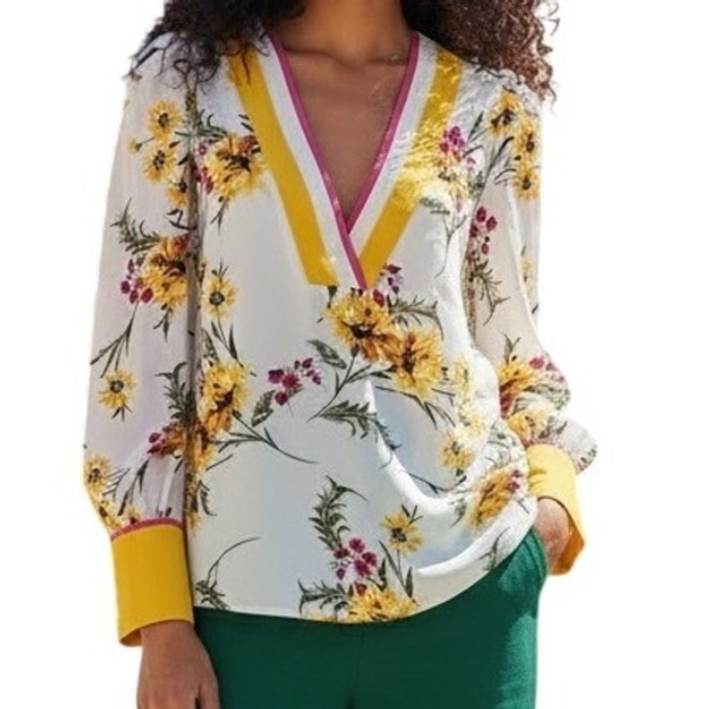 EXPRESS Yellow Floral V-Neck Long Sleeve Colorblock Trim Blouse EUC Size M